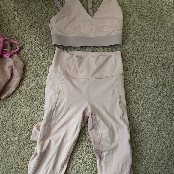Fabletics set - Picture 1 of 1